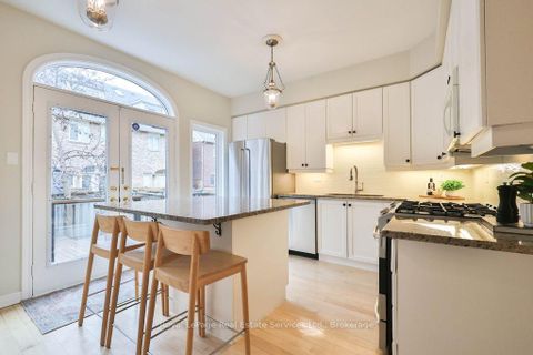 Photo 15 at 6 - 38 Mendota Road, Queensway, Toronto