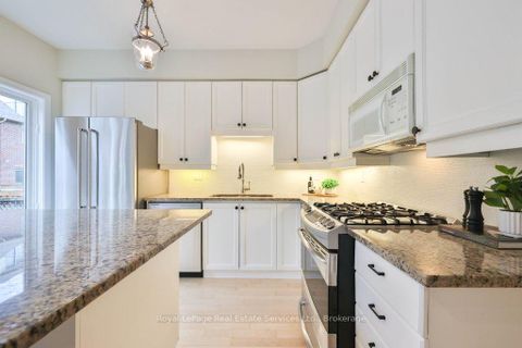 Photo 16 at 6 - 38 Mendota Road, Queensway, Toronto