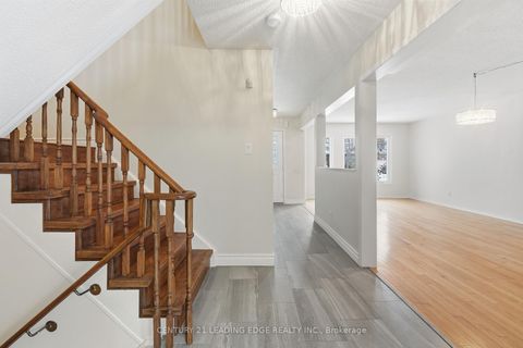 Photo 9 at 60 Snedden Avenue, Bayview Wellington, Aurora