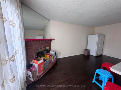 Photo 8 at 134 Canongate Trail, Steeles, Toronto