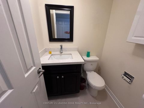 Photo 10 at 134 Canongate Trail, Steeles, Toronto