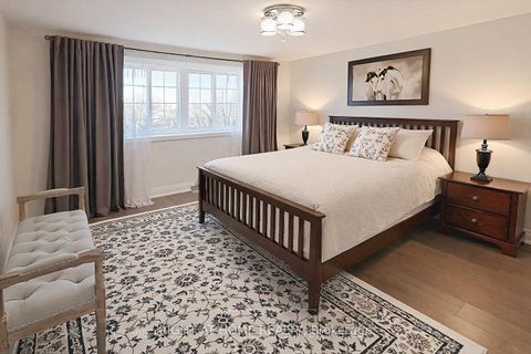 Photo 8 at 122 Dollery Court, Branson, Toronto