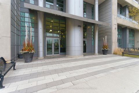 Photo 3 at 101 - 380 Macpherson Avenue, Casa Loma, Toronto