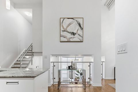 Photo 6 at 101 - 380 Macpherson Avenue, Casa Loma, Toronto