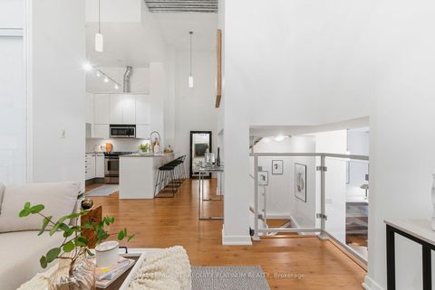 Photo 10 at 101 - 380 Macpherson Avenue, Casa Loma, Toronto