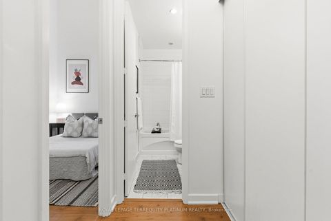 Photo 32 at 101 - 380 Macpherson Avenue, Casa Loma, Toronto