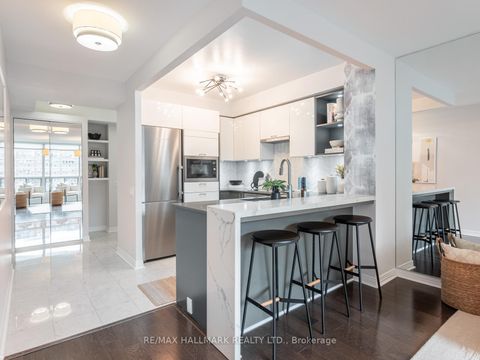 Photo 8 at 809 - 942 Yonge Street, Annex, Toronto