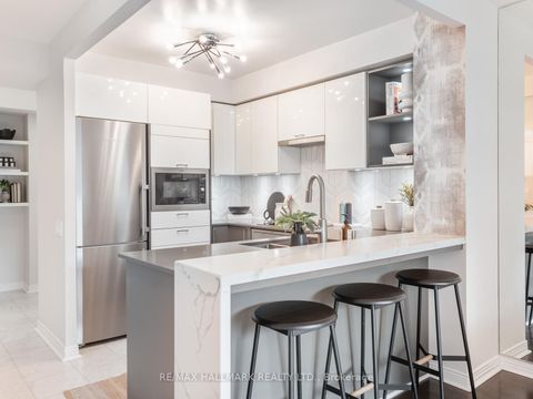 Photo 9 at 809 - 942 Yonge Street, Annex, Toronto