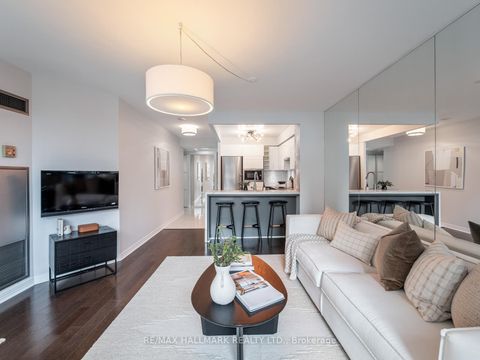 Photo 18 at 809 - 942 Yonge Street, Annex, Toronto