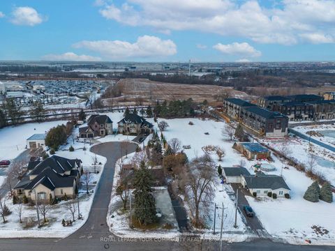 Photo 7 at 70 Simmons Street, Elder Mills, Vaughan