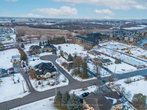 Photo 8 at 70 Simmons Street, Elder Mills, Vaughan