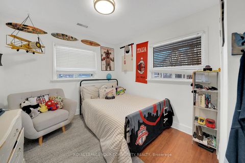 Photo 34 at 70 Simmons Street, Elder Mills, Vaughan