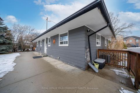 Photo 36 at 70 Simmons Street, Elder Mills, Vaughan