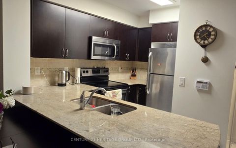 Photo 21 at Lph6 - 73 King William Crescent, Langstaff, Richmond Hill