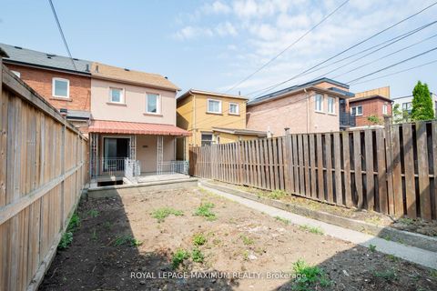 Photo 32 at 161 Caledonia Road, Davenport, Toronto