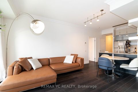 Photo 4 at 1709 - 83 Redpath Avenue, Mount Pleasant West, Toronto