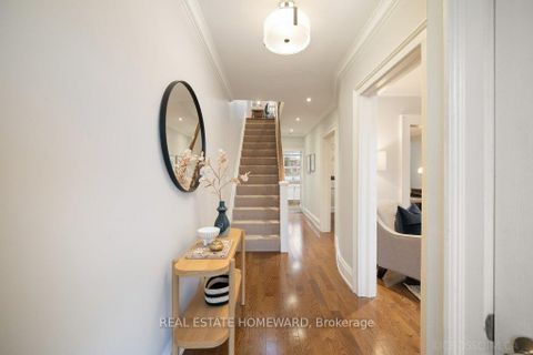 Photo 6 at 21 Queensdale Avenue, East York, Toronto