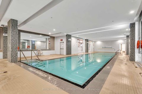 Photo 22 at 420 - 75 Norman Bethune Avenue, Beaver Creek Business Park, Richmond Hill