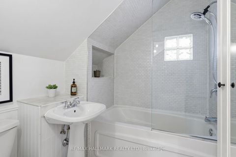 Photo 31 at 93 Dixon Avenue, The Beaches, Toronto