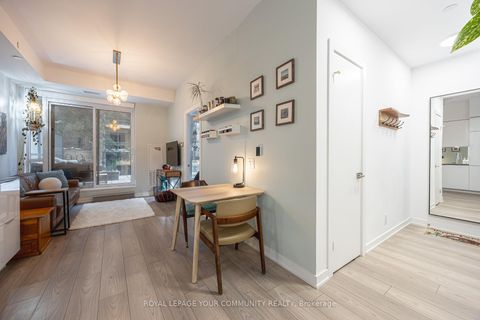 Photo 7 at 201 - 609 Avenue Road, St. Clair, Toronto