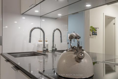 Photo 21 at 201 - 609 Avenue Road, St. Clair, Toronto