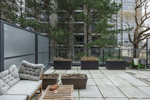 Photo 22 at 201 - 609 Avenue Road, St. Clair, Toronto