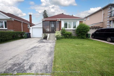 Photo 1 at 938 Kennedy Road, Ionview, Toronto