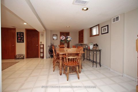 Photo 19 at 938 Kennedy Road, Ionview, Toronto