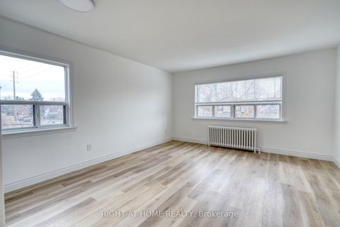 Photo 20 at 101 Sixteenth Street, New Toronto, Toronto