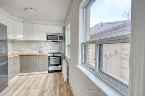 Photo 22 at 101 Sixteenth Street, New Toronto, Toronto