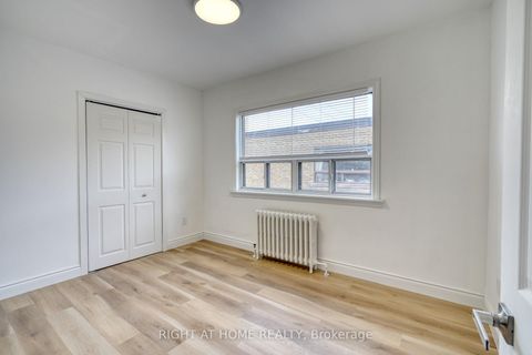 Photo 23 at 101 Sixteenth Street, New Toronto, Toronto