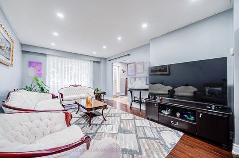 Photo 12 at 29 - 1730 Albion Road, Clairville, Toronto