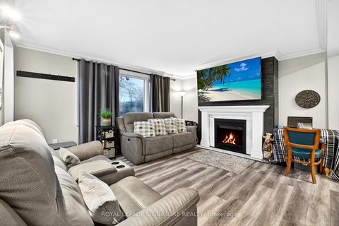 Photo 3 at 1914 Liverpool Road, Liverpool, Pickering