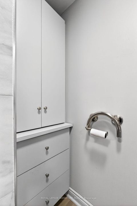 Photo 16 at 1914 Liverpool Road, Liverpool, Pickering