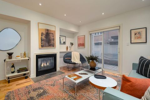 Photo 10 at 14 Old Trillium Lane, Regent Park, Toronto