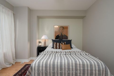 Photo 25 at 14 Old Trillium Lane, Regent Park, Toronto