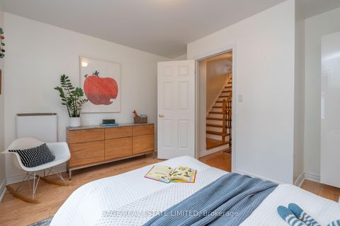 Photo 29 at 14 Old Trillium Lane, Regent Park, Toronto