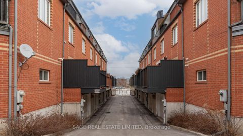 Photo 42 at 14 Old Trillium Lane, Regent Park, Toronto