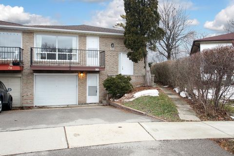 Photo 0 at 30 Lowbank Court, Steeles, Toronto