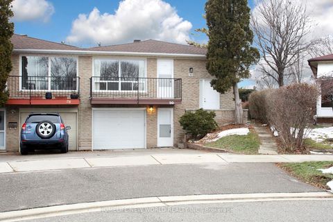 Photo 1 at 30 Lowbank Court, Steeles, Toronto