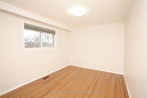 Photo 5 at 30 Lowbank Court, Steeles, Toronto