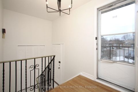 Photo 21 at 30 Lowbank Court, Steeles, Toronto