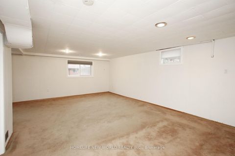 Photo 24 at 30 Lowbank Court, Steeles, Toronto