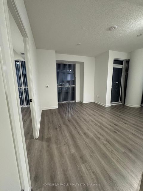 Photo 4 at 2012 - 225 Commerce Street, Vaughan Corporate Centre, Vaughan