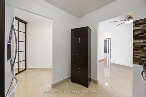 Photo 12 at 2403 - 330 Dixon Road, The Westway, Toronto