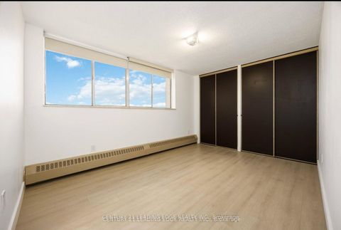 Photo 18 at 2403 - 330 Dixon Road, The Westway, Toronto