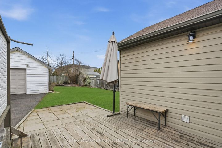 Photo 19 at 190 MEAD Avenue, Parkview, Hamilton