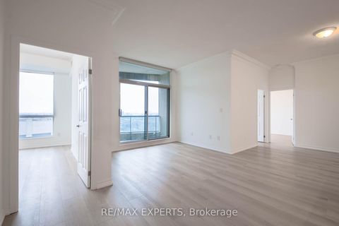 Photo 8 at UPH-06 - 7 Lorraine Drive, Willowdale West, Toronto