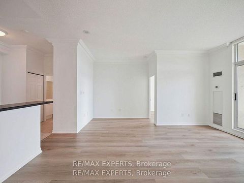 Photo 9 at UPH-06 - 7 Lorraine Drive, Willowdale West, Toronto