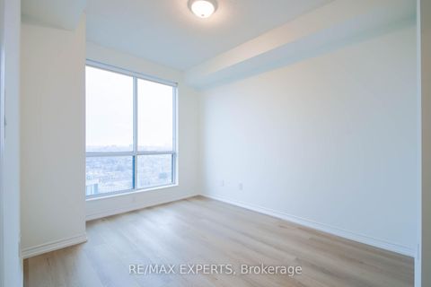 Photo 16 at UPH-06 - 7 Lorraine Drive, Willowdale West, Toronto